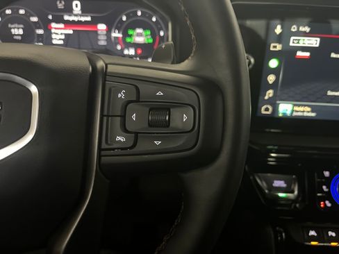 Used 2025 GMC Sierra 1500 AT4 w/ AT4 Premium Package image 85