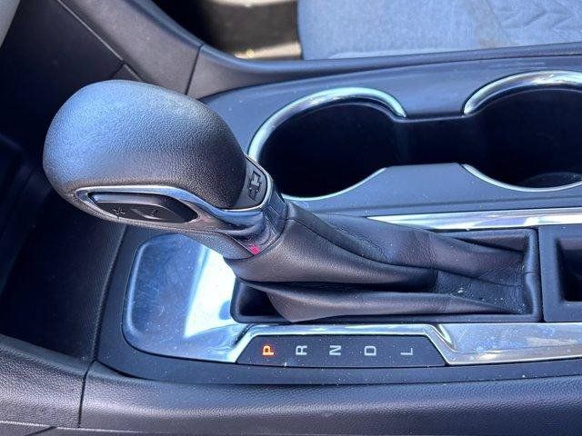 Used 2023 Chevrolet Equinox LS w/ LS Convenience Package FWD image 30