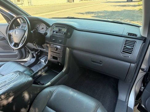 Used 2005 Honda Pilot EX-L image 15