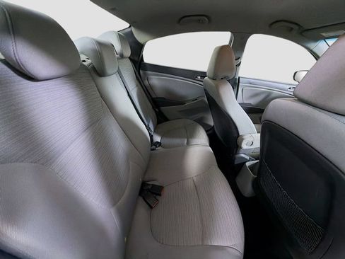 Used 2016 Hyundai Accent SE FWD image 26