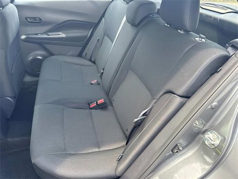 New 2025 Nissan Kicks Play S image 14