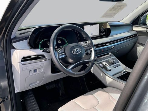 Used 2025 Hyundai Palisade SEL AWD/4WD image 17