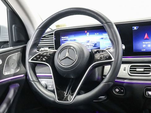 Certified 2026 Mercedes-Benz GLS 450 4MATIC image 16