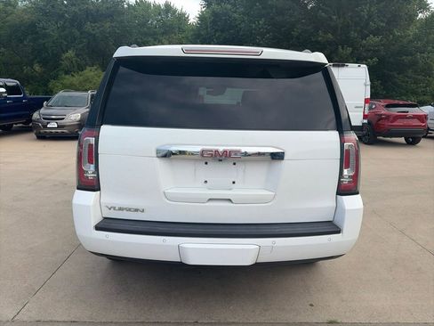 Used 2018 GMC Yukon SLT AWD/4WD image 8