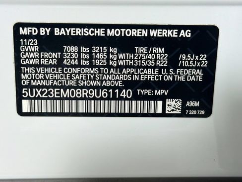Used 2024 BMW X7 xDrive40i w/ M Sport Package AWD/4WD image 35