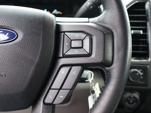 Used 2018 Ford F150 XLT w/ Equipment Group 302A Luxury AWD/4WD image 19