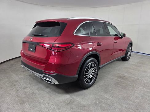 Certified 2026 Mercedes-Benz GLC 300 image 4