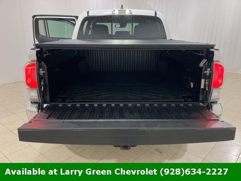 Used 2023 Toyota Tacoma TRD Sport image 19