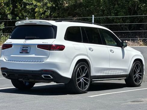 Used 2022 Mercedes-Benz GLS 450 4MATIC image 5