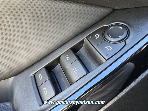New 2026 Chevrolet Equinox LT w/ Safety and Technology Package FWD image 16