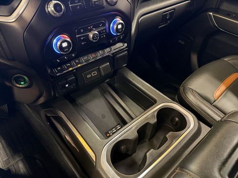 Used 2019 GMC Sierra 1500 AT4 w/ AT4 Premium Package AWD/4WD image 21