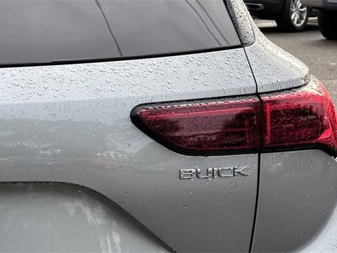 Used 2024 Buick Envision Preferred image 51