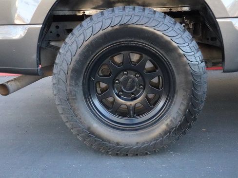 Used 2018 Ford F150 XL w/ Equipment Group 101A Mid image 14