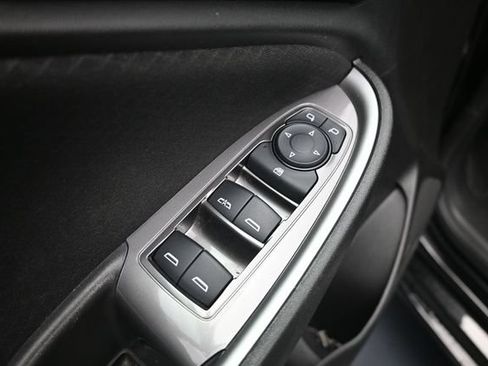 Used 2025 Chevrolet Malibu LT FWD image 12