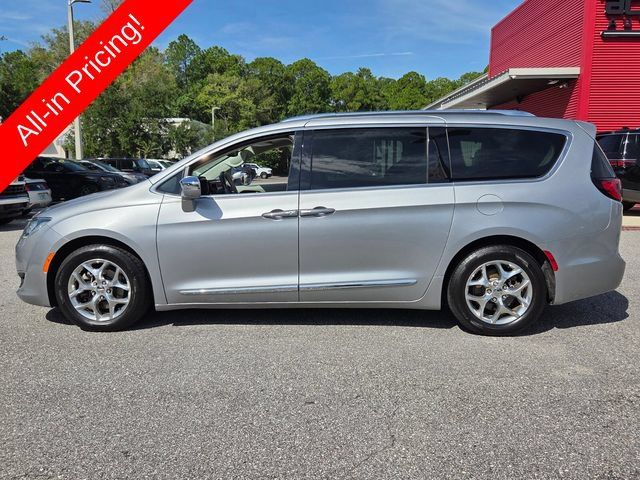 Used 2019 Chrysler Pacifica Limited FWD image 2