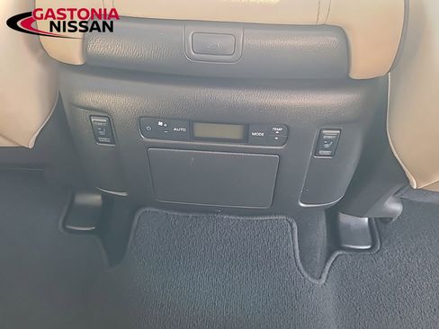 Used 2024 Nissan Armada Platinum w/ Captain's Chairs Package image 29