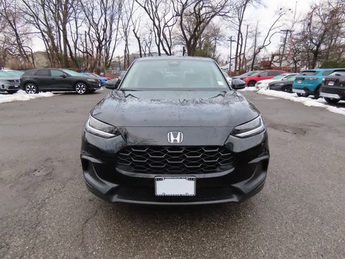 Certified 2024 Honda HR-V LX image 6