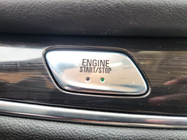 Used 2024 Buick Enclave Essence w/ Experience Buick Package AWD/4WD image 19