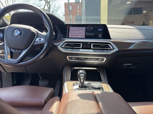 Used 2019 BMW X5 xDrive40i w/ Luxury Seating Package image 8