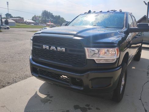 Used 2022 RAM 2500 Tradesman AWD/4WD image 4