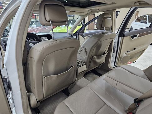 Used 2013 Mercedes-Benz C 300 Sport image 25