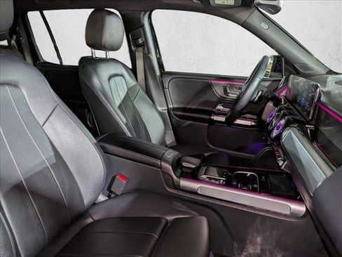 Used 2023 Mercedes-Benz GLB 250 4MATIC image 20