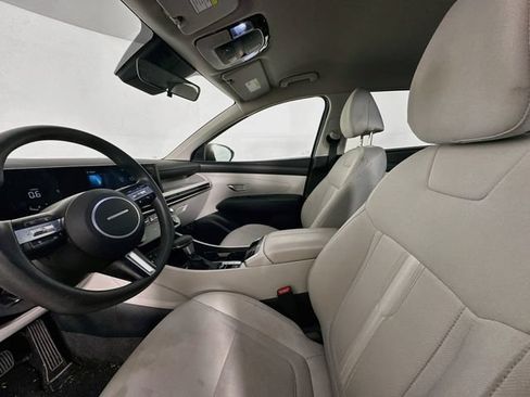 Used 2025 Hyundai Tucson SEL AWD/4WD image 10