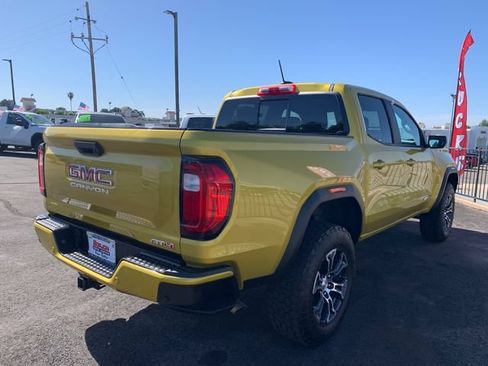 Used 2023 GMC Canyon AT4 w/ AT4 Premium Package AWD/4WD image 7