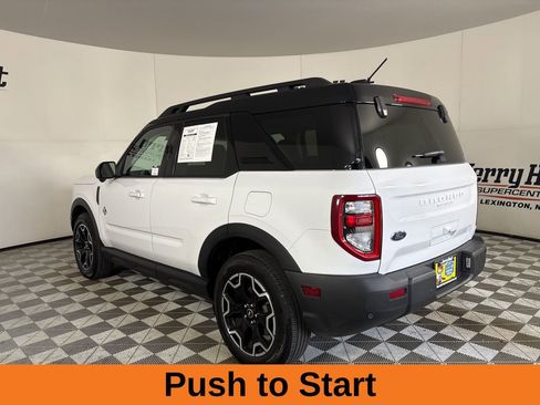 Used 2025 Ford Bronco Sport Outer Banks w/ Outer Banks Tech Package+ AWD/4WD image 7