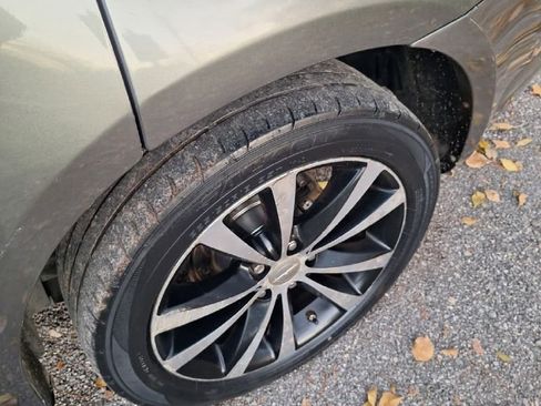 Used 2013 Chrysler 200 Touring w/ S Exterior Appearance Pkg image 5