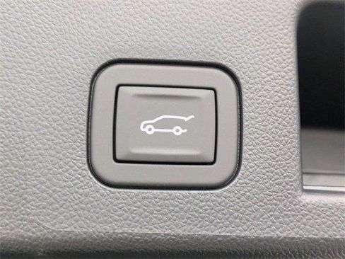 New 2026 Chevrolet Equinox RS w/ Convenience Package III image 15