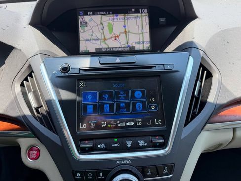 Used 2017 Acura MDX SH-AWD w/ Advance Package image 16