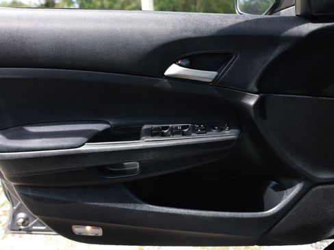 Used 2012 Honda Accord LX image 36