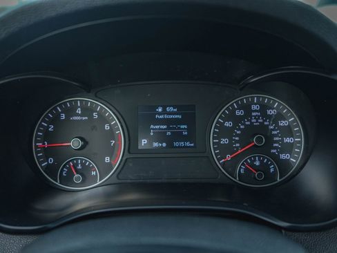 Used 2020 Kia Optima LX image 5