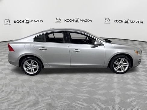 Used 2015 Volvo S60 T5 Premier image 8