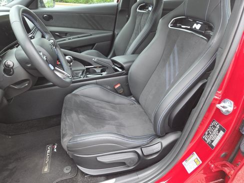 Used 2025 Hyundai Elantra N FWD image 23