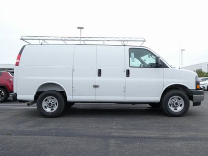 New 2025 GMC Savana 3500 w/ Driver Convenience Package
