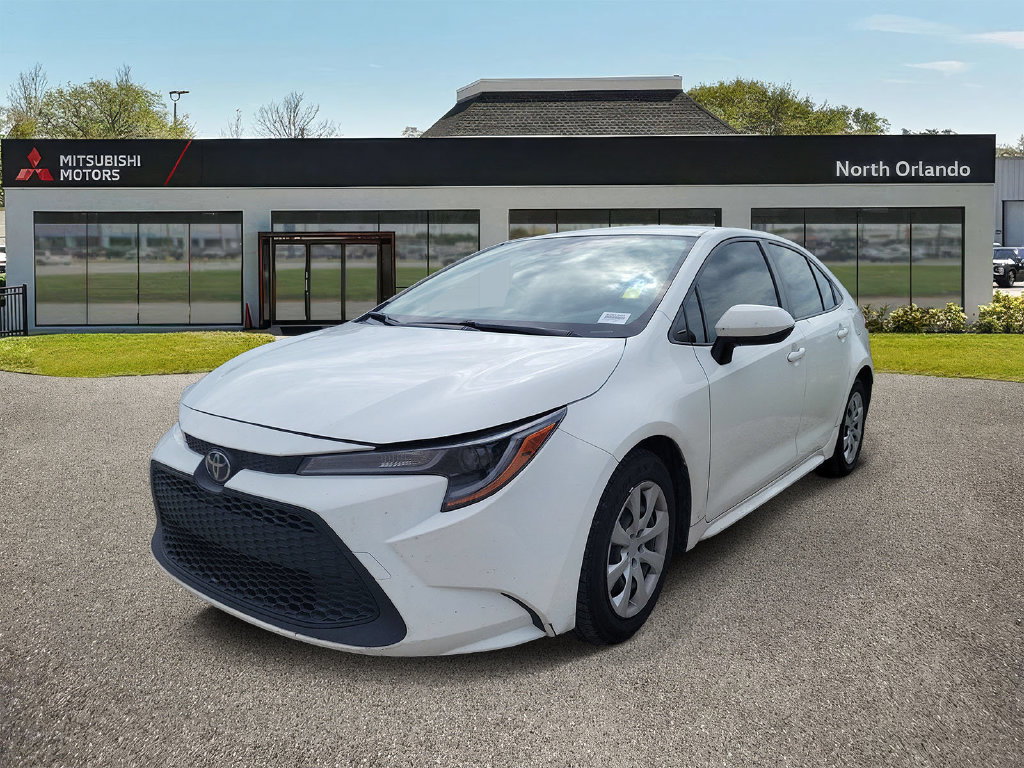 Used 2022 Toyota Corolla LE FWD image 1