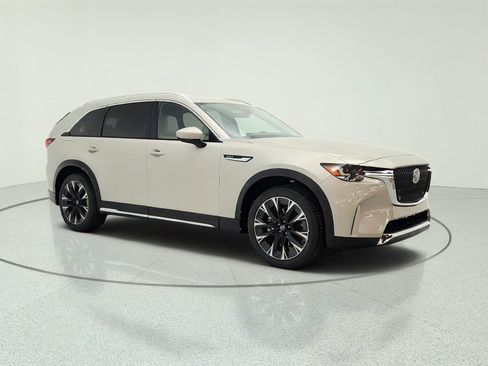 Used 2024 MAZDA CX-90 Plug-In Hybrid w/ Premium Plus AWD/4WD image 3