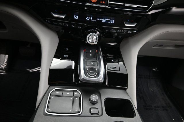 Certified 2024 Acura MDX w/ Technology Package FWD image 12