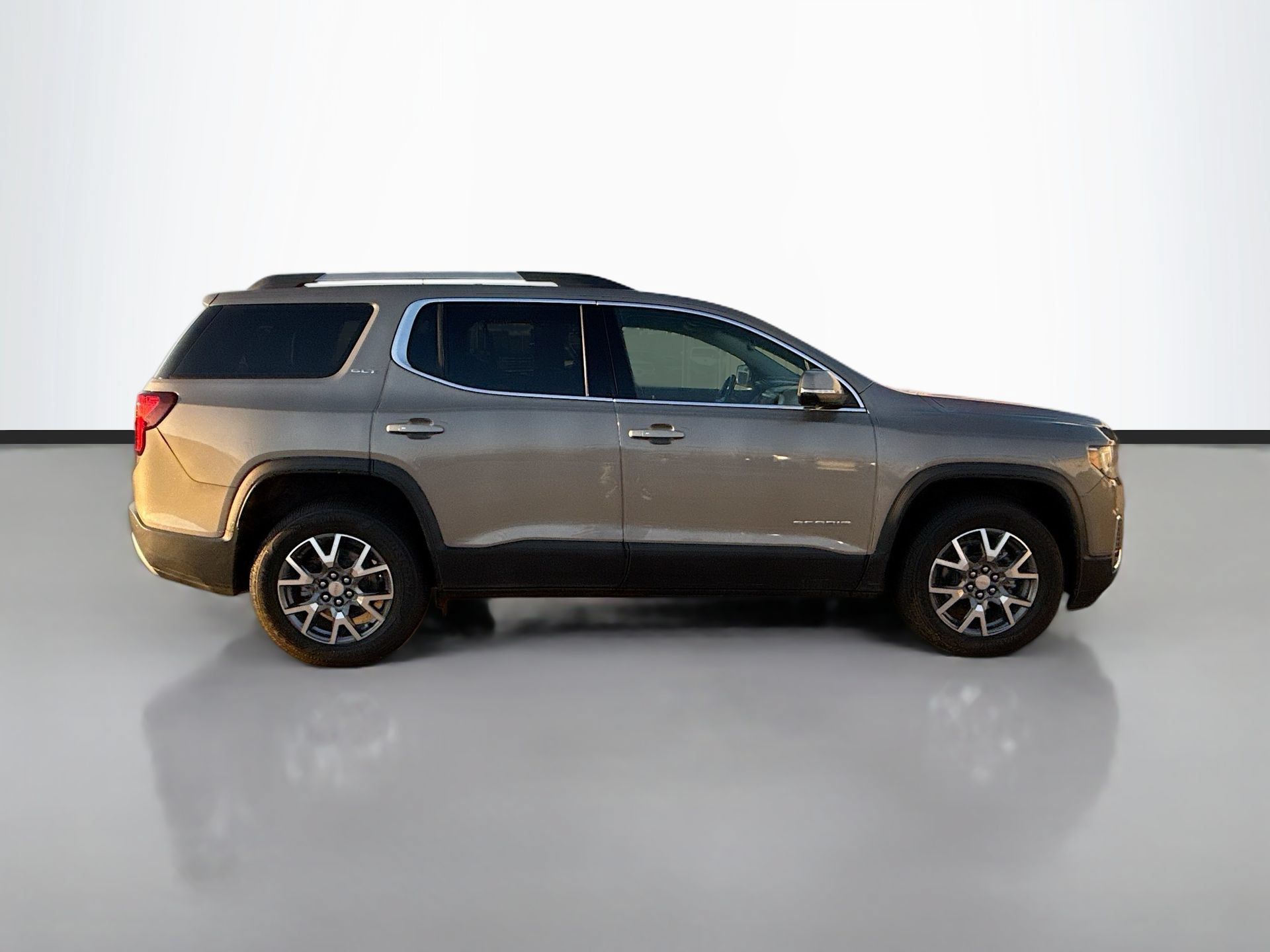 Used 2023 GMC Acadia SLT AWD/4WD image 4