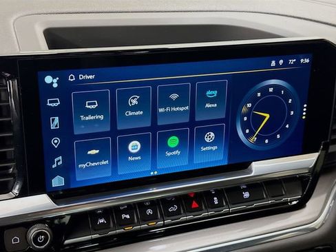 Used 2024 Chevrolet Silverado 1500 High Country w/ Technology Package image 18