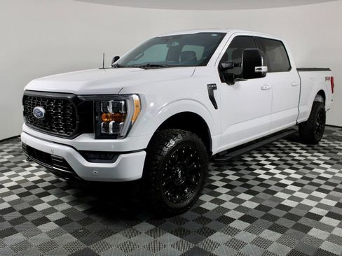 Used 2021 Ford F150 XLT w/ Equipment Group 302A High image 4