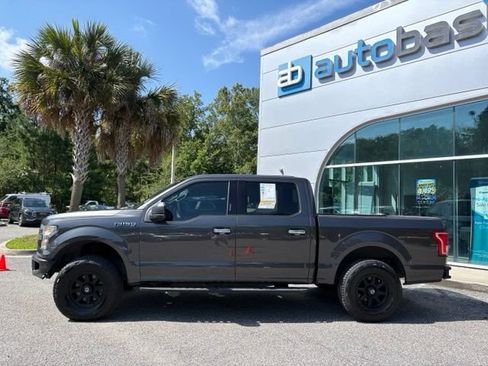 Used 2017 Ford F150 XLT RWD image 2