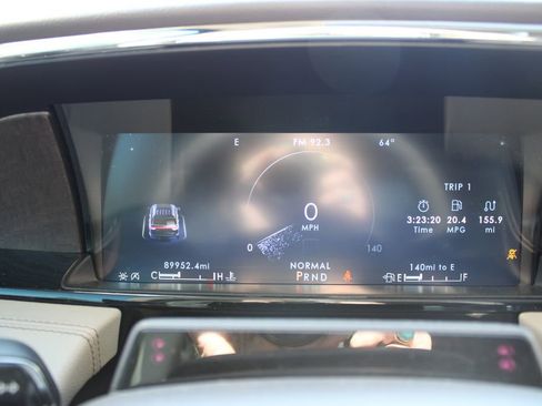 Used 2023 Lincoln Navigator Reserve image 24