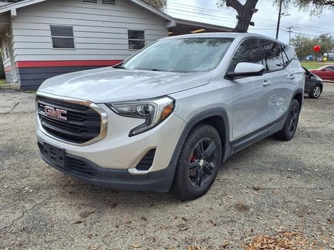 Used 2019 GMC Terrain SLE FWD image 3