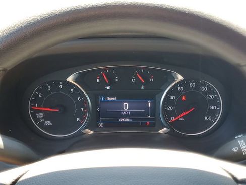 Certified 2023 GMC Acadia SLE w/ Driver Convenience Package FWD image 23