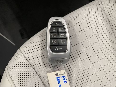 Used 2024 Hyundai Ioniq 5 Limited AWD/4WD image 12
