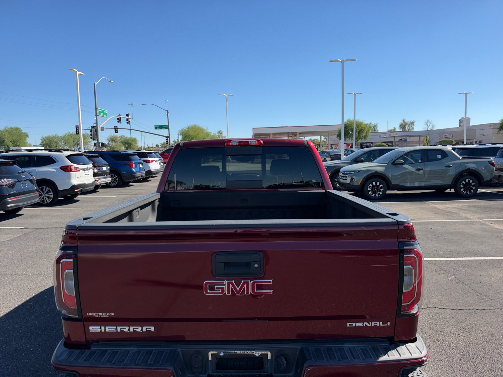Used 2017 GMC Sierra 1500 Denali RWD image 32
