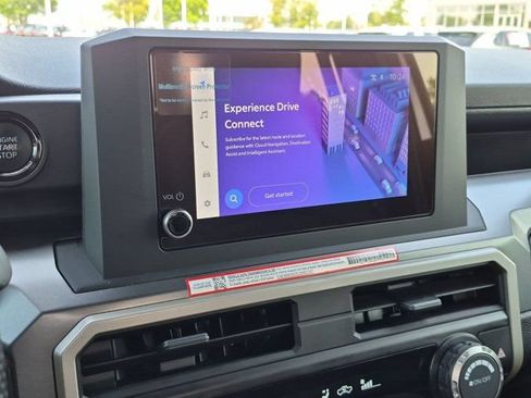 Certified 2026 Toyota Tacoma SR5 AWD/4WD image 12